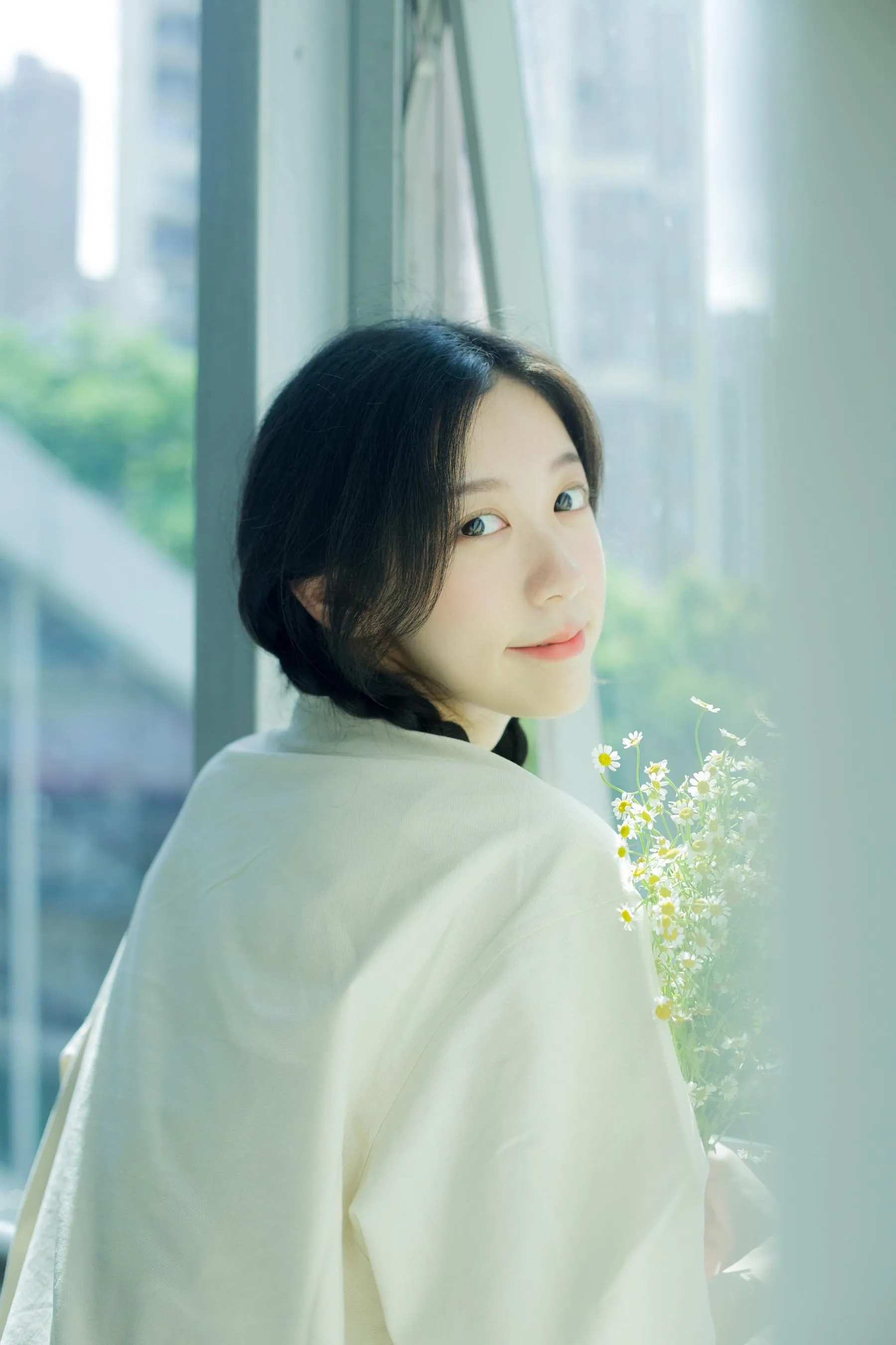 [YITUYU艺图语]2022.08.22 地铁奇遇记 饲猫少女- [39P]插图5